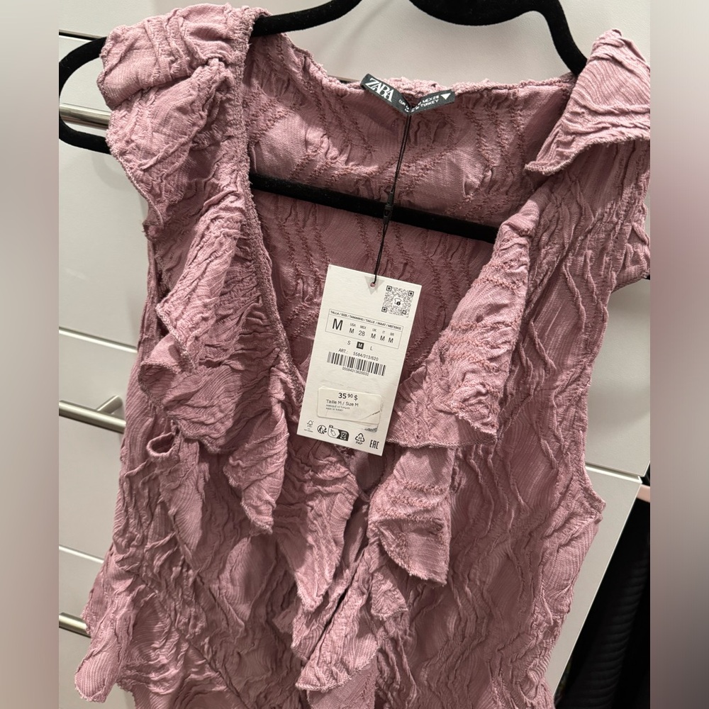 Zara sleeveless blouse.  Still with tags, 2024.